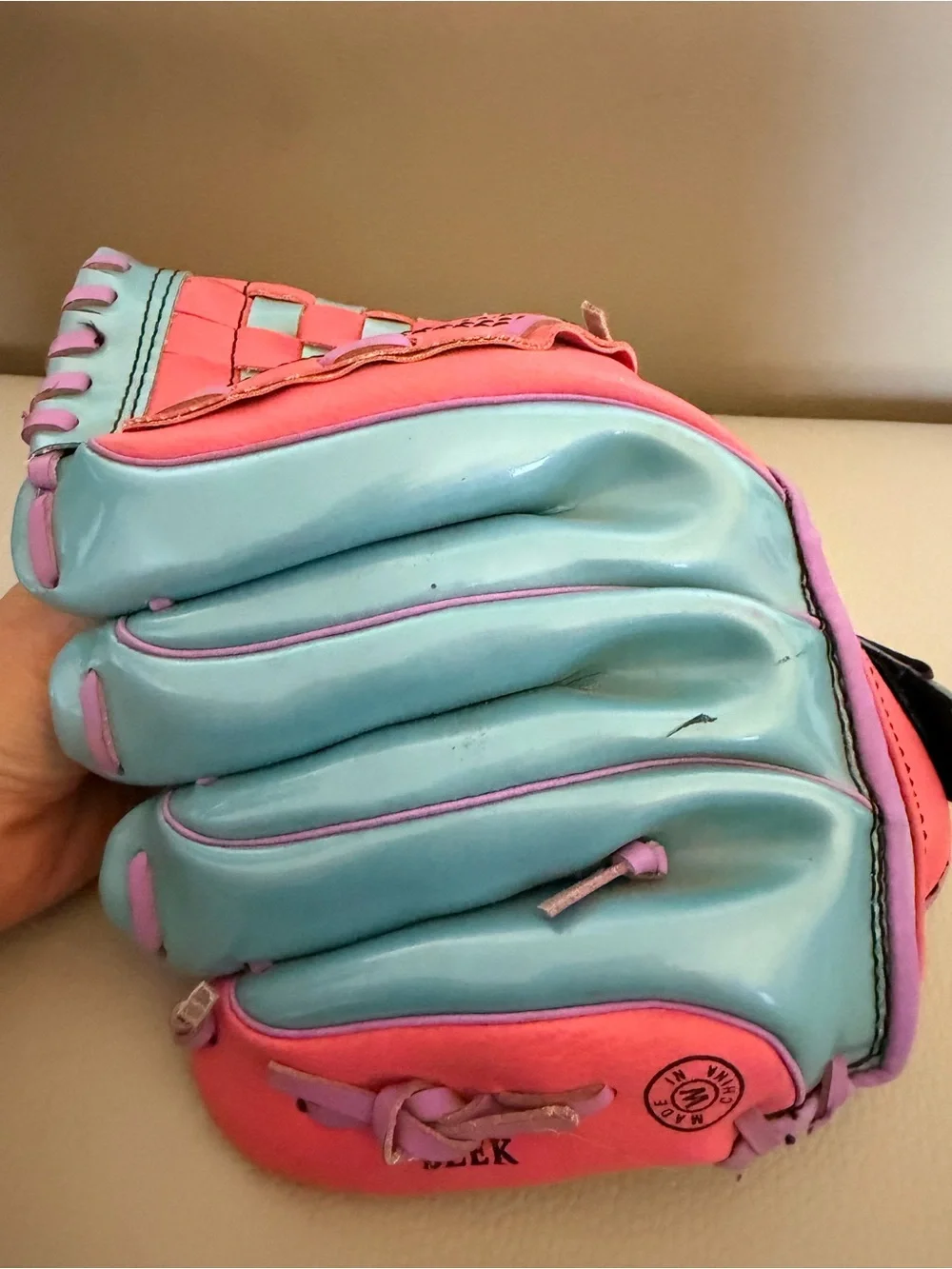 Rawlings Basket-Web PL100P 10” Youth Baseball/Softball Glove Pink Teal Purple